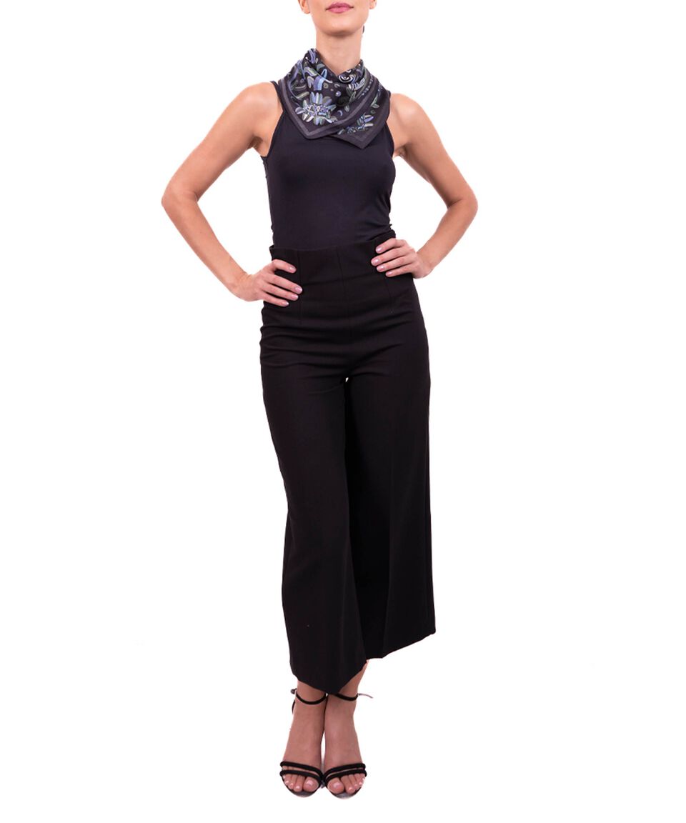 Pineda Covalin Mascada Oscura Quetzalcóatl Mujer