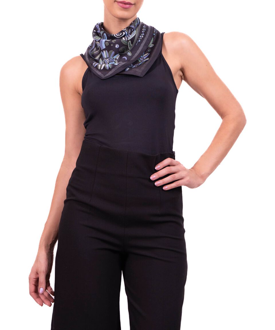 Pineda Covalin Mascada Oscura Quetzalcóatl Mujer