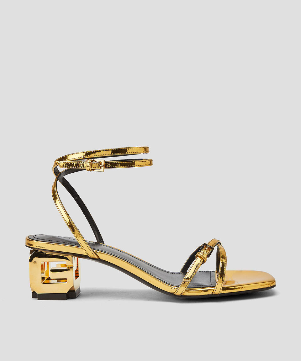 Givenchy Sandalias de tacón mediano cuadrado G Cube Strap en piel Mujer