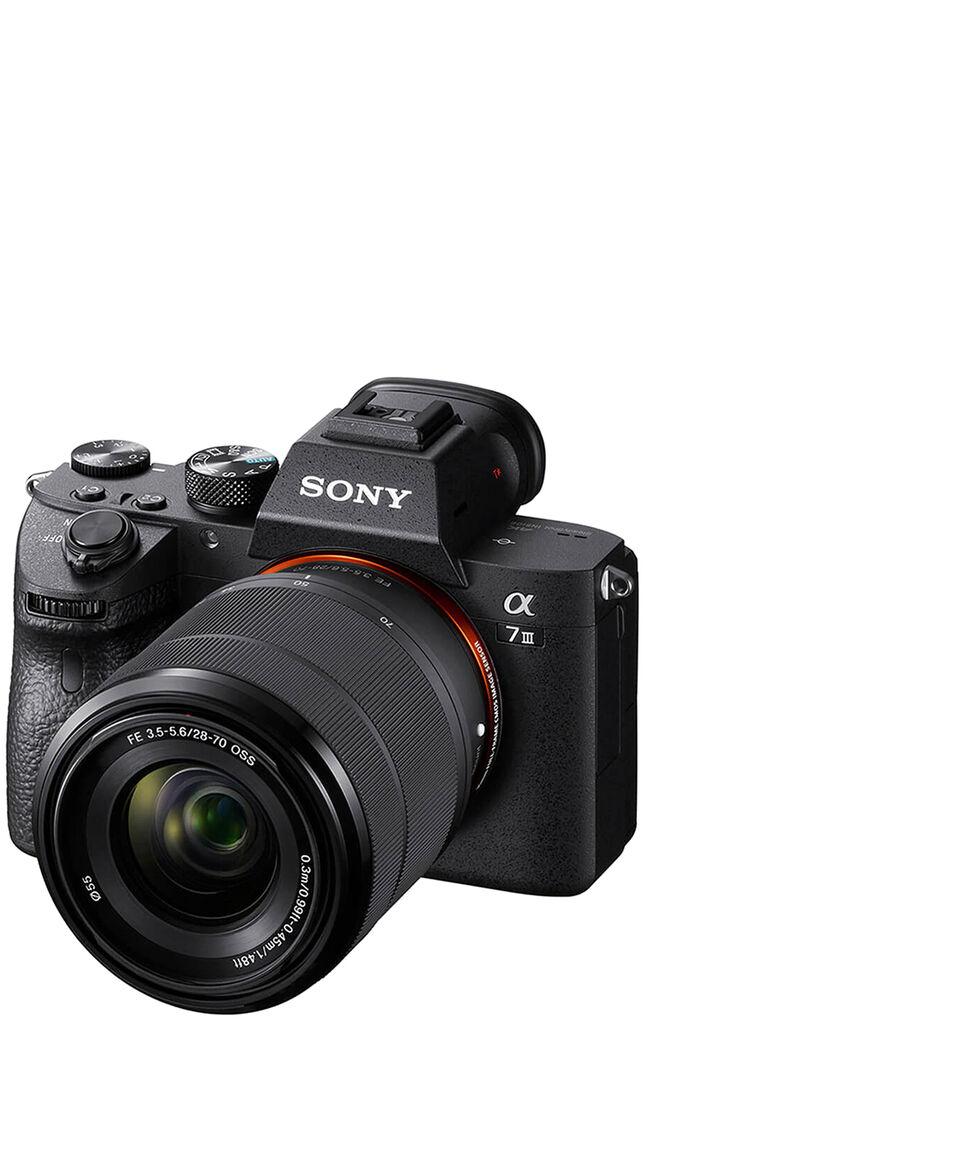 Sony Cámara A7III ILCE-7M3K