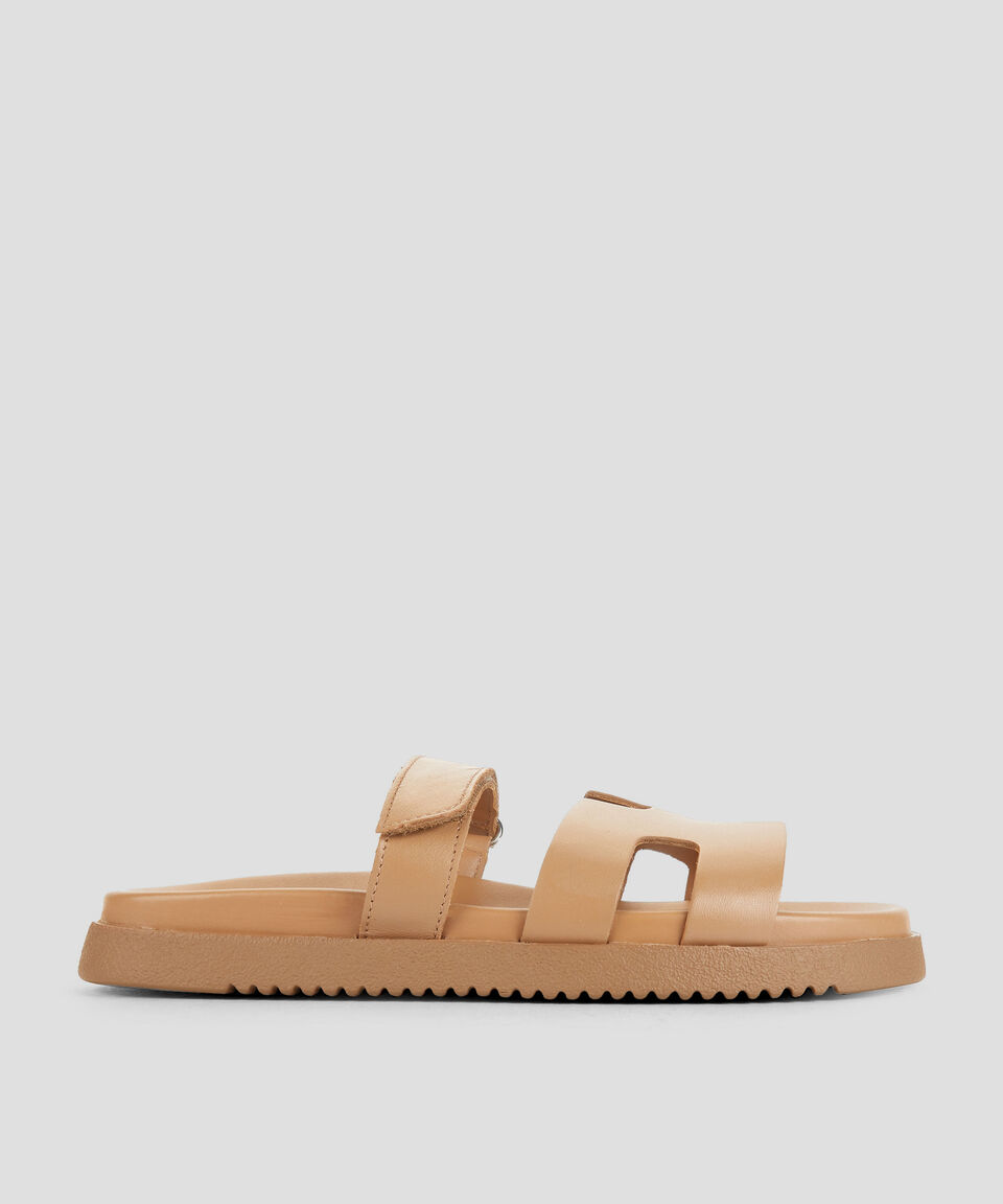 Steve Madden Sandalias planas Mayven Mujer