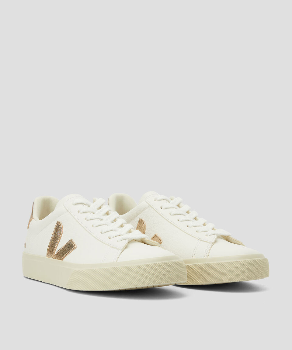 Veja Tenis Casuales Con Plataforma Campo En Piel Mujer