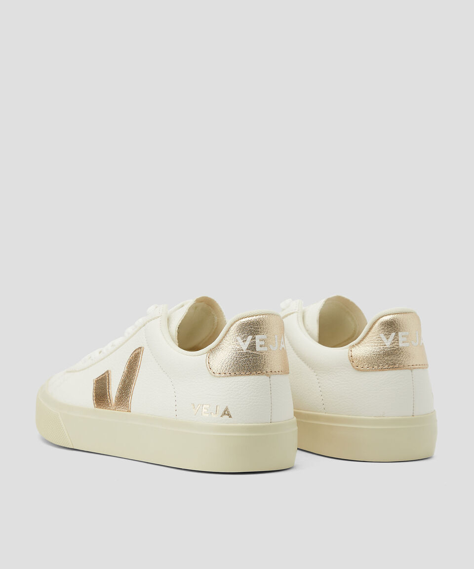 Veja Tenis Casuales Con Plataforma Campo En Piel Mujer
