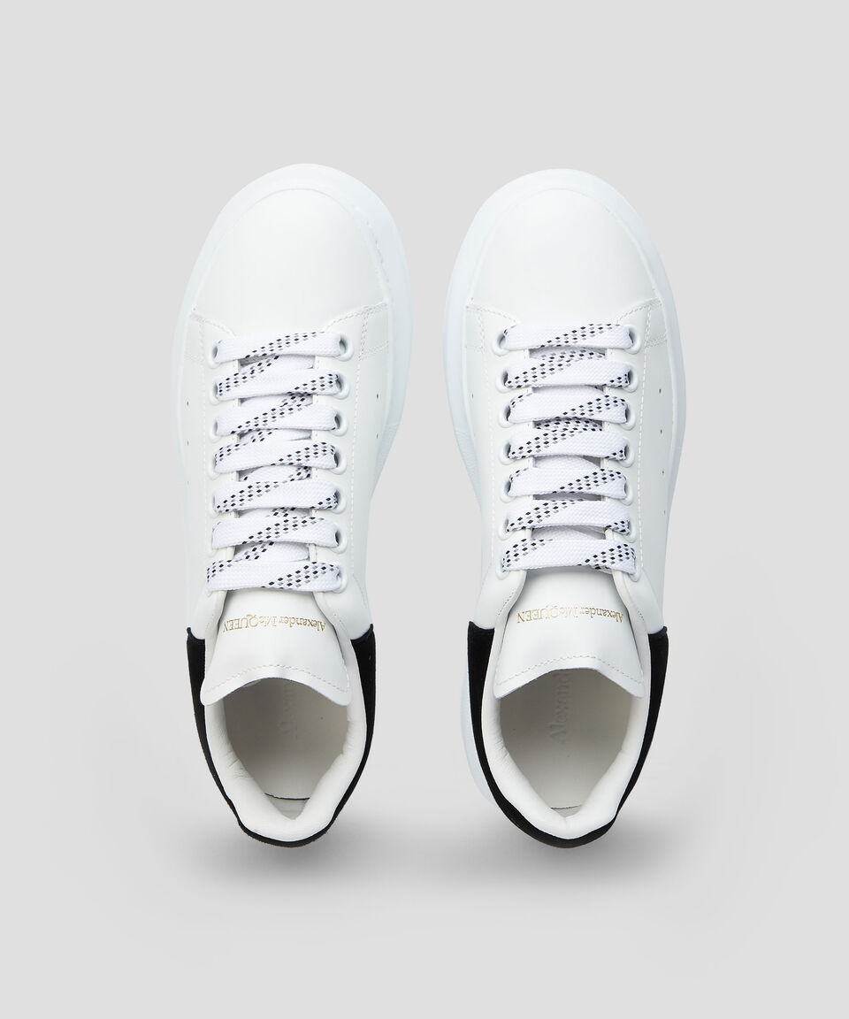 McQueen Tenis Casuales Con Plataforma Exagerated En Piel Blancos Mujer