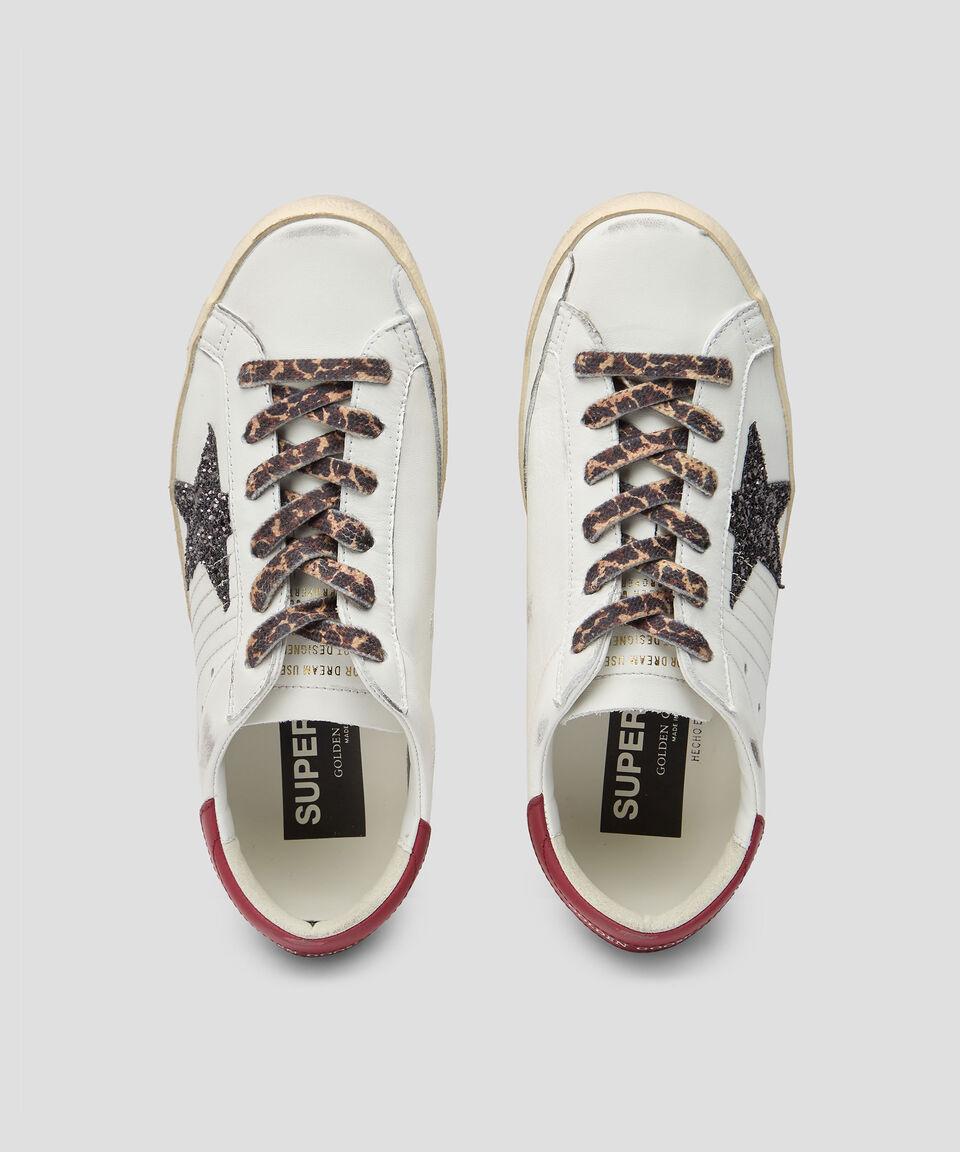 Golden Goose Deluxe Brand Tenis Casuales Super-Star Classic En Piel Vacuna Mujer