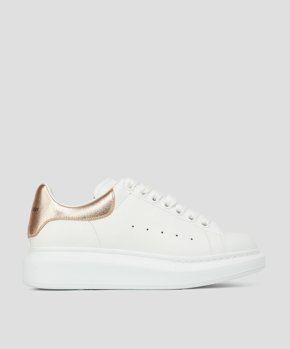 McQueen Tenis de piel Larry con talón metalizado Mujer