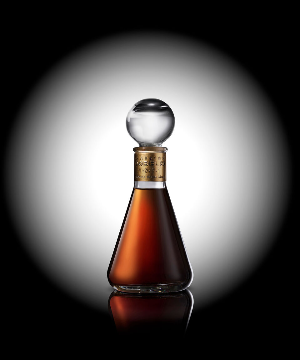 Maestro Dobel Tequila Maestro Dobel 50 Ex Añejo 1971 750 Ml