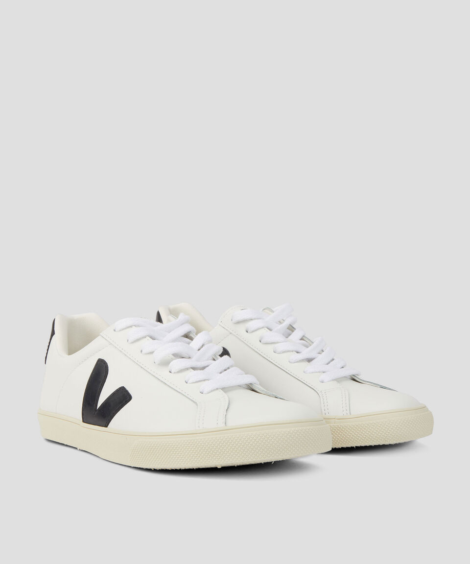 Veja Tenis Casuales En Piel Esplar Mujer