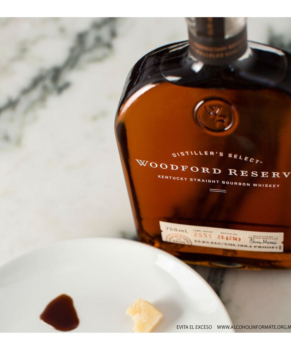 Woodford Whiskey Woodford Reserve Straight Bourbon 750 Ml
