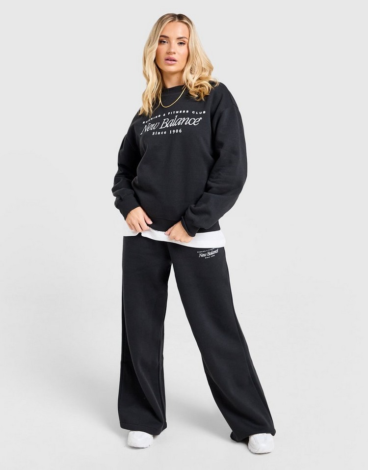 JD Sports New Balance Sudadera Script Embroidered Crew