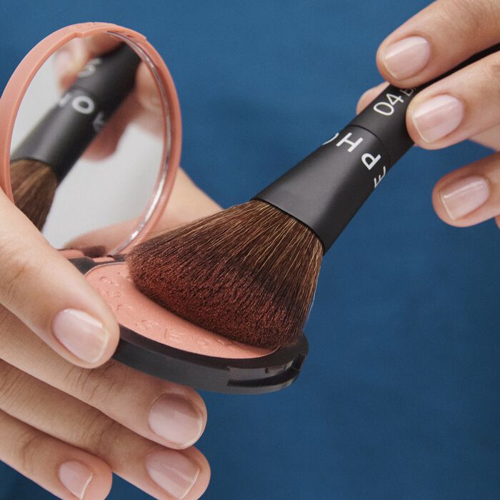 Sephora Collection 04 La Brocha Para Mejillas - Aplicación Intuitiva Acabado Perfecto