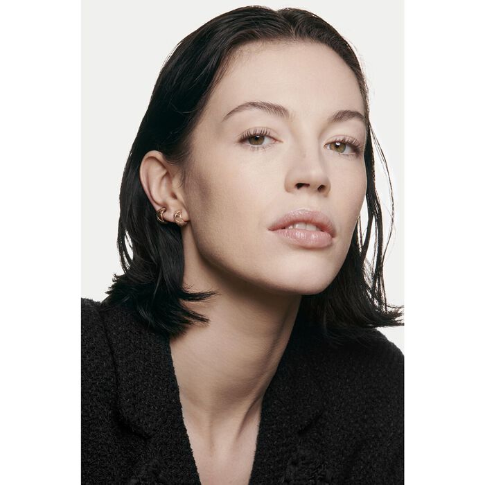 Chanel ULTRA LE TEINT VELVET Fondo De Maquillaje