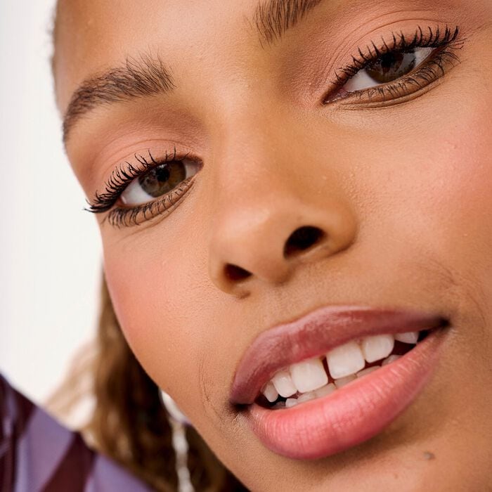 Benefit Cosmetics Extra Glam Infused - Estuche De Maquillaje Rostro