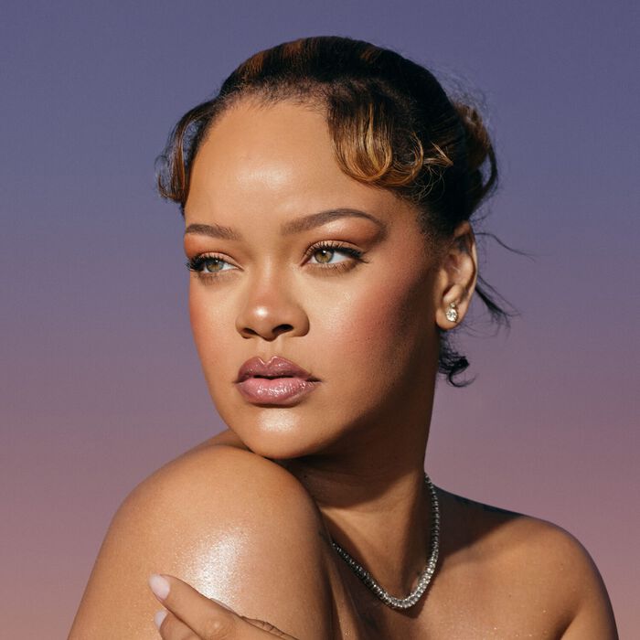 Fenty Beauty Demi' Glow Light - Highlighter Difusor