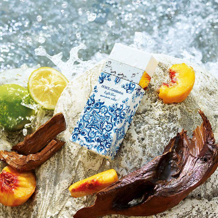 Dolce & Gabbana Light Blue Summer Vibes - Eau De Toilette