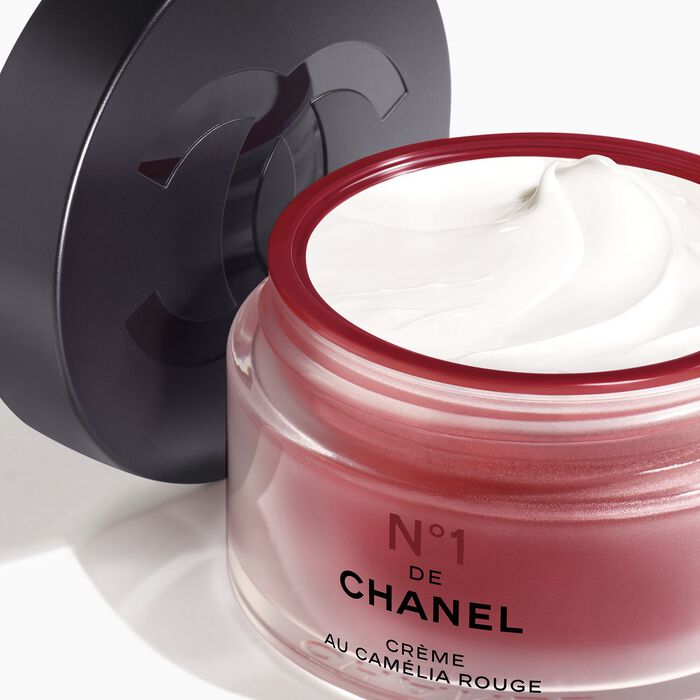 Chanel N°1 DE CHANEL CREMA CON CAMELIA ROJA Rellena – Alisa – Protege