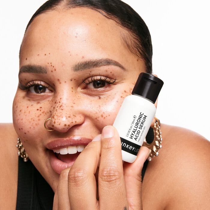 The Inkey List Sérum Hidratante Con ácido Hialurónico