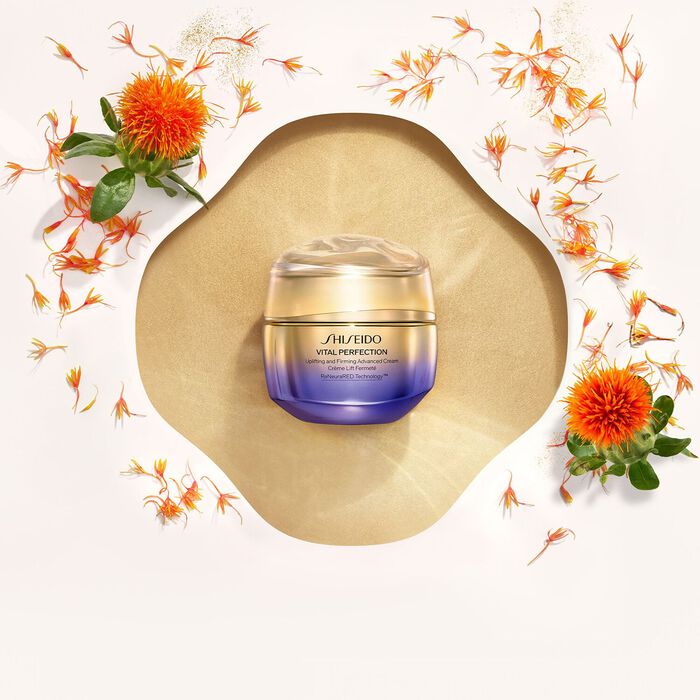 Shiseido Vital Perfection Uplifting And Firming Advanced Cream Enriched - Crema Antiedad