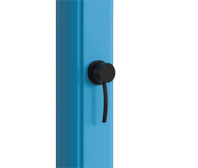 Conforama Ducha Azul Con Calefacción Solar Modelo Rio. Estructura Curva De Polietileno HD Ideal Para Jardín Piscina Y Actividades Al Aire Libre. Altura 226 Cm Ducha Redonda Diámetro 15 Cm Depósito 22 Litros Con Lavapiés Acc