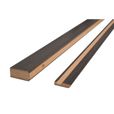 Bricomart TAPETA DE CIERRE PARA HOJA CORREDERA