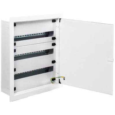 Bricomart CUADRO ELÉCTRICO METÁLICO PARA EMPOTRAR EN OBRA DE 72 ELEMENTOS IP30 SOLERA