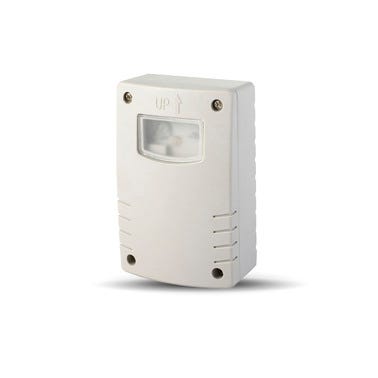 Bricomart DETECTOR CREPUSCULAR SUPERFICIE IP44 CON TEMPORIZADOR