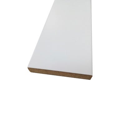 Bricomart MOLDURA JAMBA LACADA BLANCA 2250 X 70 X 10 MM
