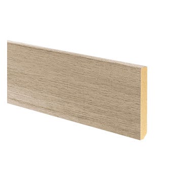 Bricomart RODAPIE SUELO MELAMINA ROBLE BISELADO/URAL 240 X 8 X 1 5 CM