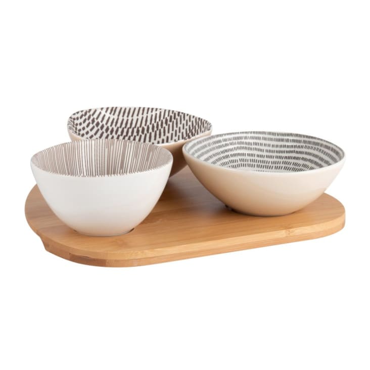 Maisons du Monde Bandeja de aperitivos de bambú con 3 cuencos de cerámica blanca y gris estampada