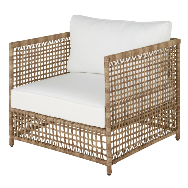 Maisons du Monde Flores - Sillón de jardín de resina trenzada efecto ratán con cojines color crudo