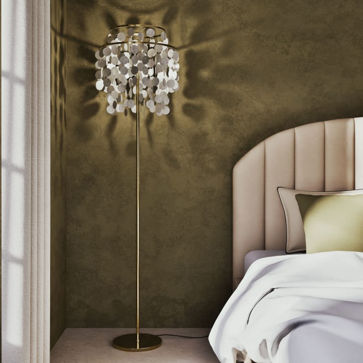 Maisons Du Monde KUTA - Lámpara De Pie De Metal Dorado Con Pantalla Con Lágrimas De Nácar Alt. 170