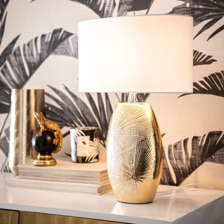 Maisons Du Monde Lámpara De Cerámica Dorada Con Pantalla De Poliéster Reciclado Blanco