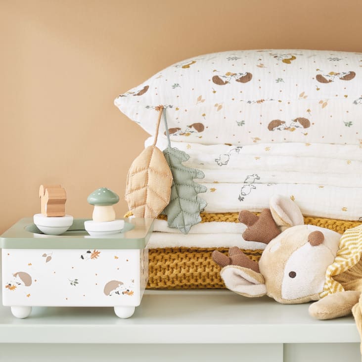 Maisons Du Monde Romane - Mantita De Bebé Con Ciervo En Amarillo Beige Y Marrón