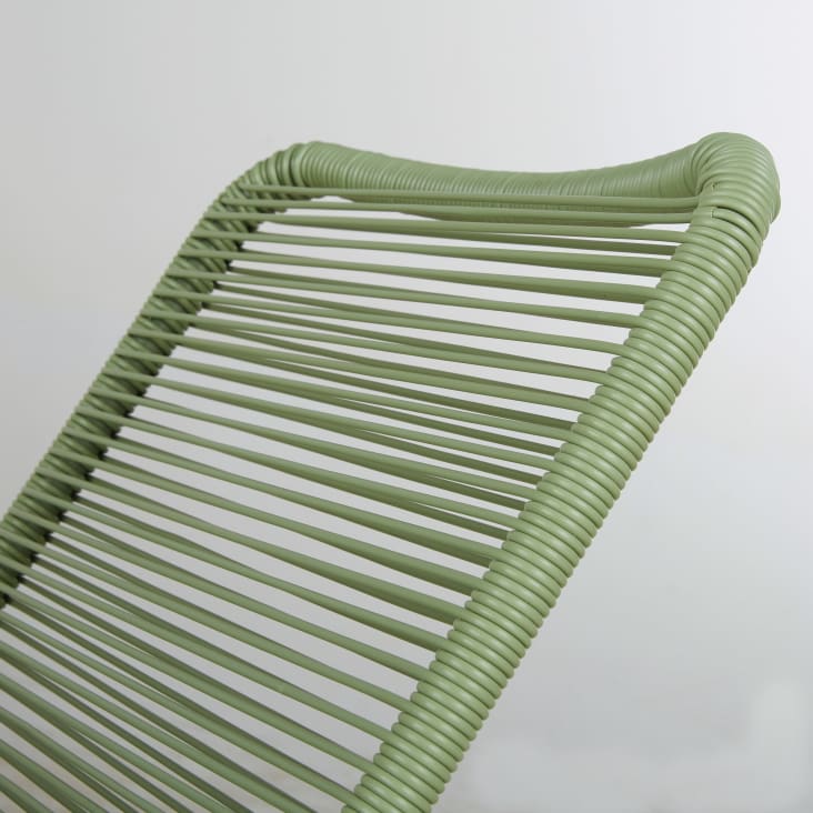 Maisons Du Monde Uvita - Conjunto De 2 Sillones De Exterior De Resina Reciclada Y Mesa Baja De Acero Verde