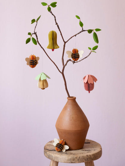 Westwing Adornos Para Colgar De Pascua Artesanales Flowers Herbal 4 Uds