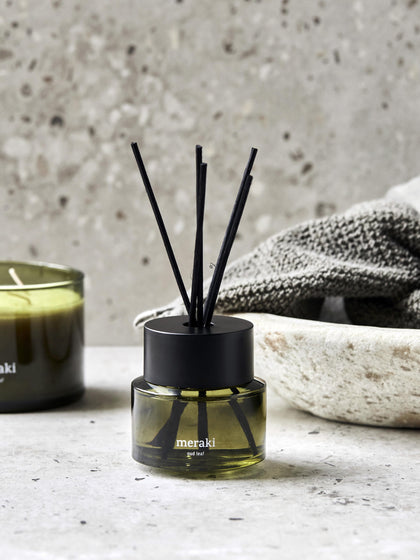 Westwing Ambientador Oud Leaf (rosa Madera De Cedro Jazmín Iris & Lirio De Los Valles)