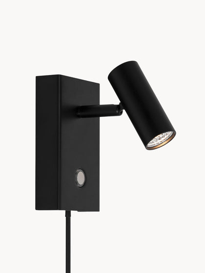 Westwing Aplique pequeño LED regulable Omari con enchufe