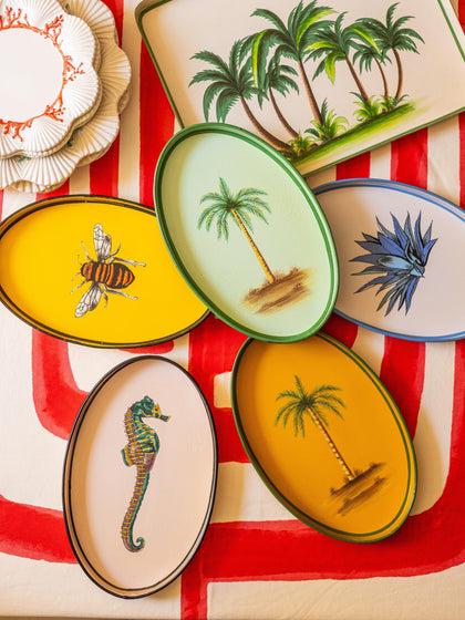 Westwing Bandeja Decorativa Pintada A Mano Con Motivo De Abeja Fauna