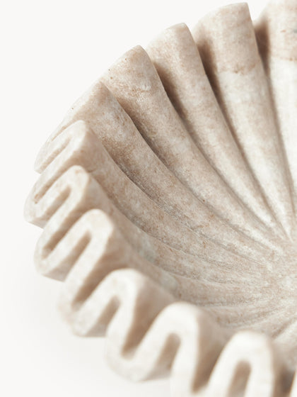 Westwing Bol Decorativo Artesanal De Mármol Santorini Ø 18 Cm