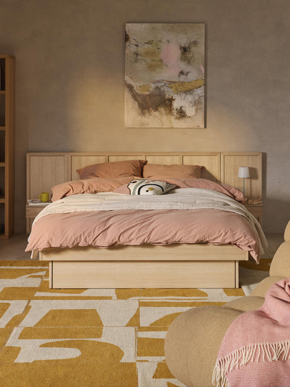 Westwing Cama Con Mesitas De Noche Y Cabecero De Madera Nanto