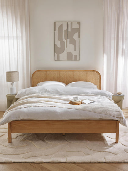 Westwing Cama De Madera Con Cabecero En Tejido Vienés Jones