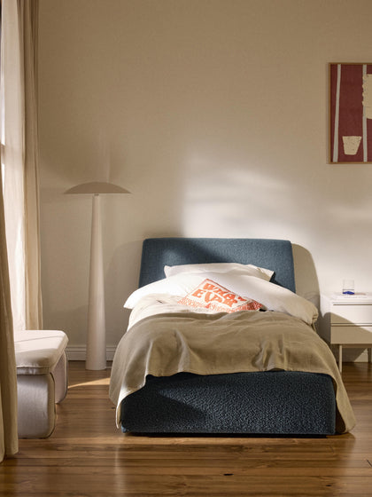 Westwing Cama Individual En Tejido Bouclé Con Espacio De Almacenamiento Cloud