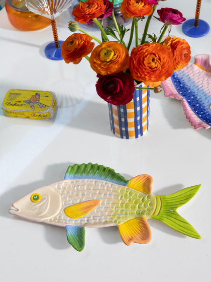 Westwing Fuente Artesanal De Dolomita Fish 32 x 13 cm