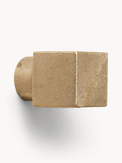 Westwing Gancho de pared de latón con efecto envejecido Square