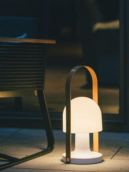 Westwing Lámpara De Mesa LED Con Pantalla Ajustable Regulable FollowMe Plus Pórtatil