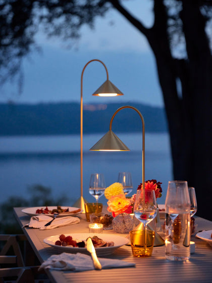 Westwing Lámpara De Mesa LED Para Exterior Regulable Grasp Pórtatil