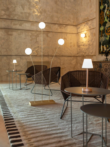 Westwing Lámpara De Mesa LED Para Exterior Regulable Y Táctil Lola Portátil