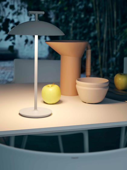 Westwing Lámpara De Mesa LED Para Interior Y Exterior Regulable Mini Geen-A Portátil
