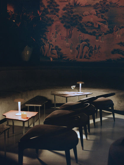 Westwing Lámpara De Mesa LED Pequeña Regulable Gustave Portátil