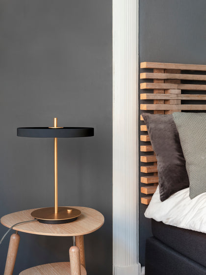 Westwing Lámpara De Mesa LED Regulable Asteria Portátil